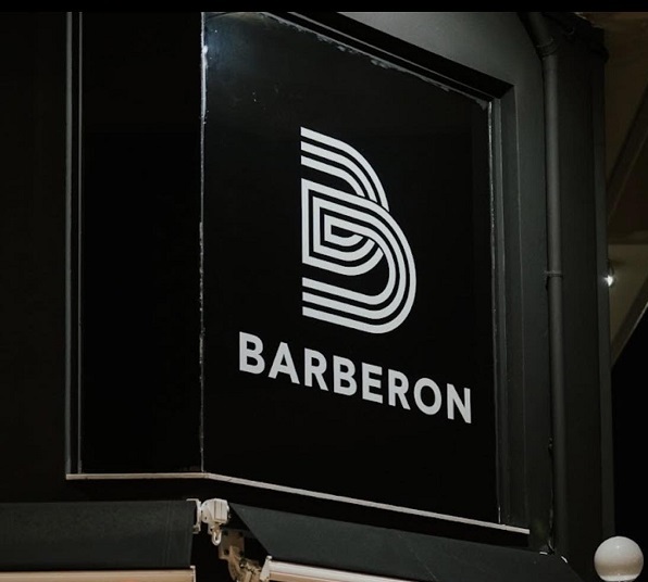 BARBERON BARBER SHOP - ΚΟΥΡΕΙΑ ΠΑΤΡΑ - ΑΝΔΡΙΚΟ ΚΑΙ ΠΑΙΔΙΚΟ ΚΟΥΡΕΜΑ ΠΑΤΡΑ -ΠΕΡΙΠΟΙΗΣΗ ΓΕΝΕΙΑΔΑΣ ΠΑΤΡΑ