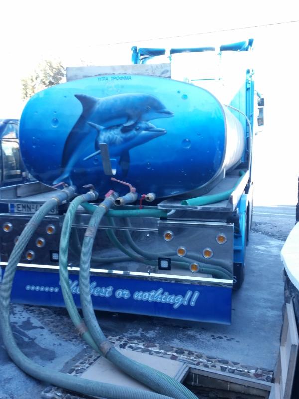 ΥΔΡΟΜΕΤΑΦΟΡΕΣ ΛΕΙΒΑΔΑΡΟΣ - ΜΕΤΑΦΟΡΕΣ ΝΕΡΟΥ ΣΑΝΤΟΡΙΝΗ - ΥΔΡΟΔΟΤΗΣΗ ΠΛΟΙΩΝ ΣΑΝΤΟΡΙΝΗ - ΓΕΜΙΣΜΑ ΠΙΣΙΝΑΣ